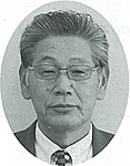 議長辻井成人議員の白黒顔写真