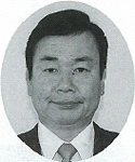 北岡 泰 議長の白黒顔写真